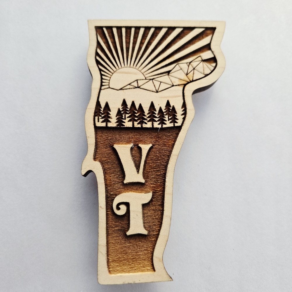 Vermont State Souvenir Magnet Sunrise VT Wooden 3D Cut Out Pine Trees Sunrise